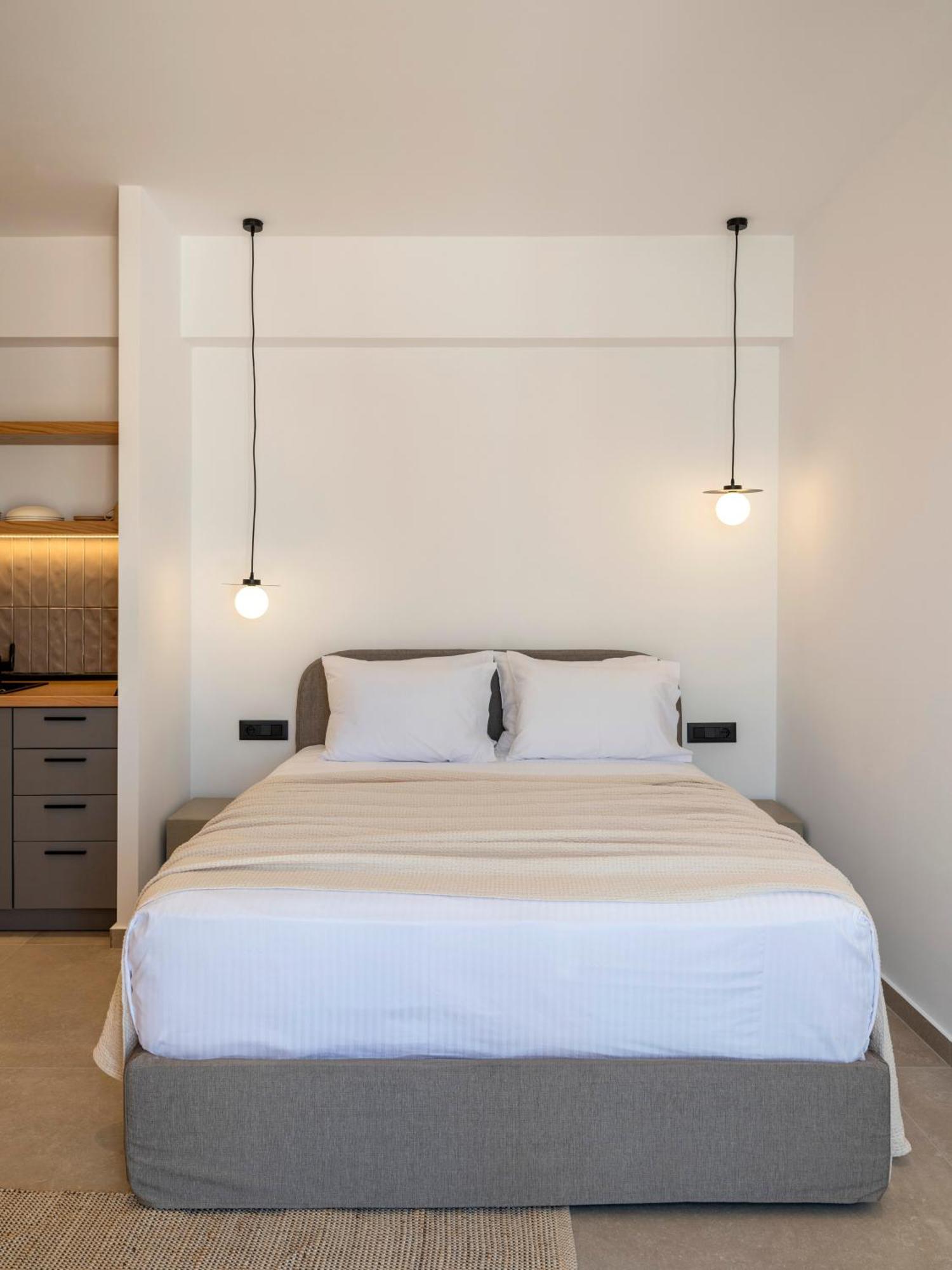 Aparthotel Anemelia Way Of Living Naoussa Exterior foto